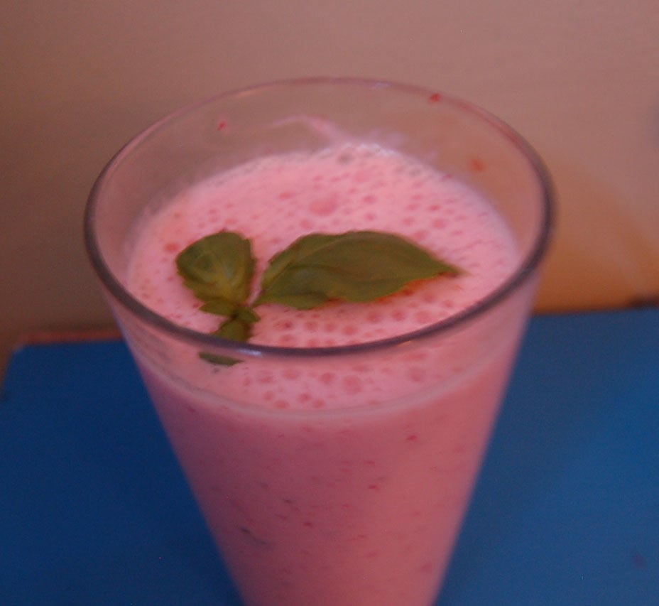 Erdbeer Milchshake mit Buttermilch | Rezepte