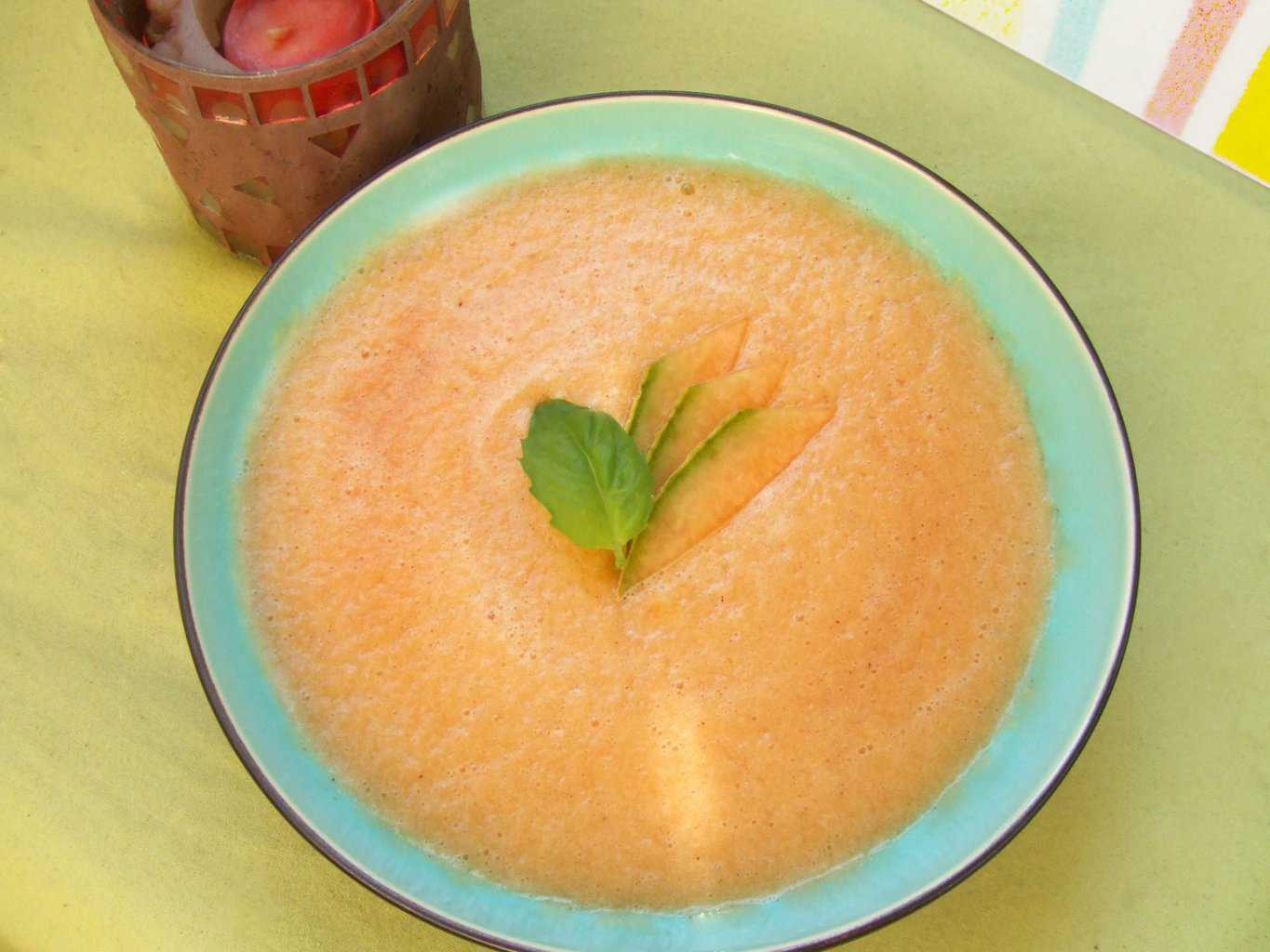 Kalte Cantaloupe-Melonensuppe | Rezepte