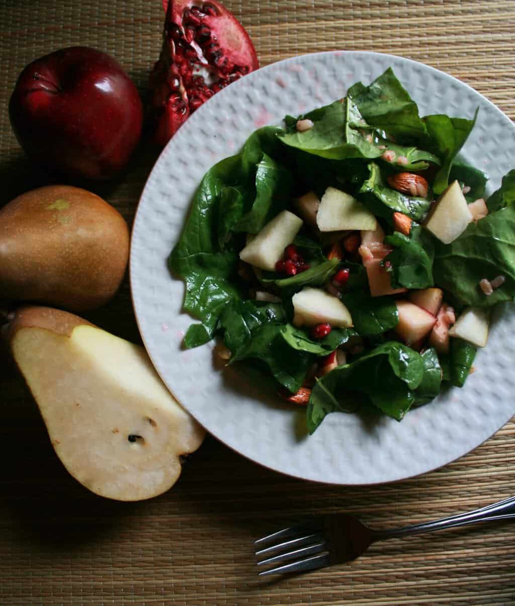 Salat mit Granatapfel und Birne | Rezepte