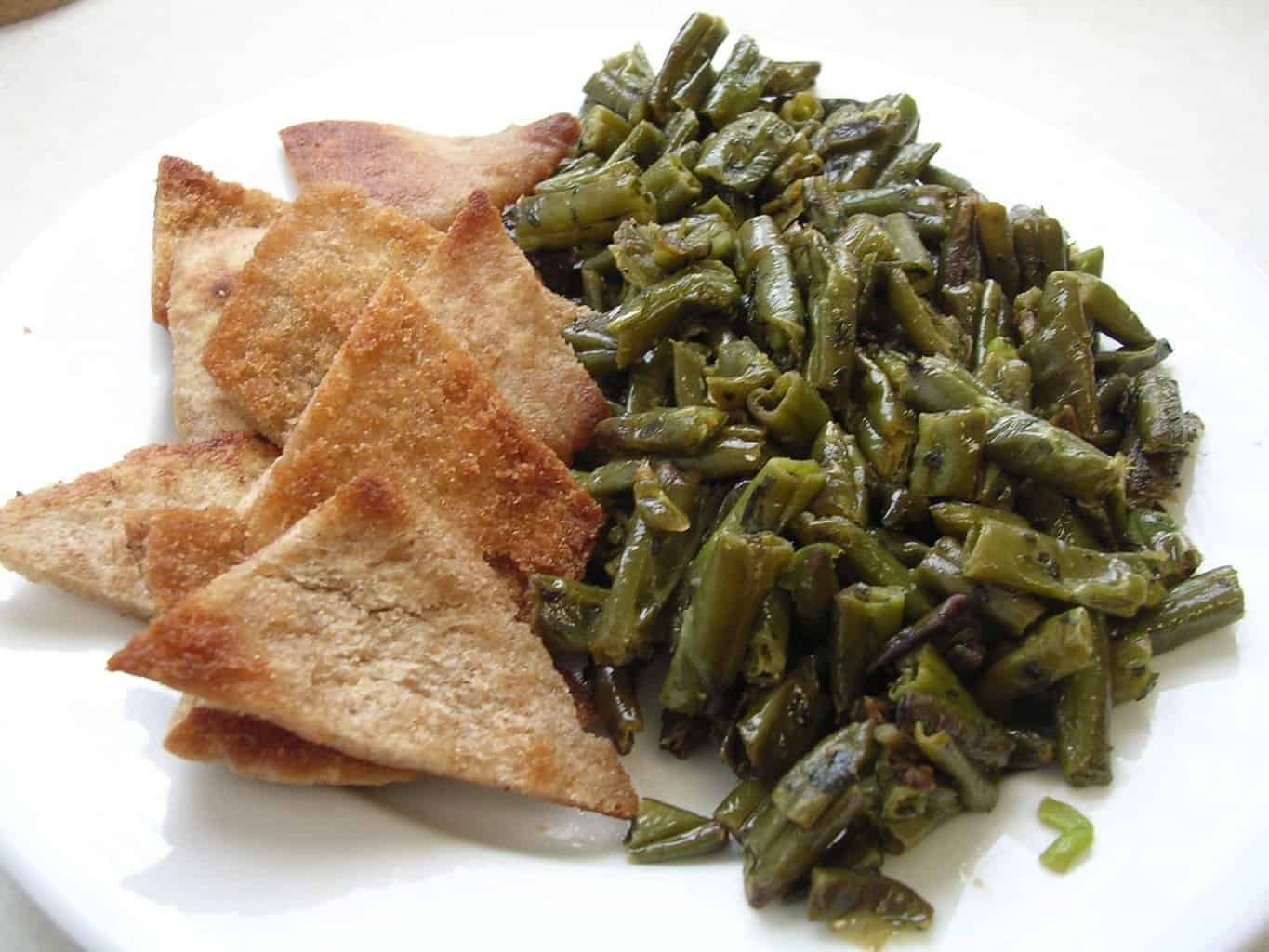 Syrische Stangenbohnen mit Olivenöl (Fasoliyyeh Bi Z-Zayt) | Rezepte